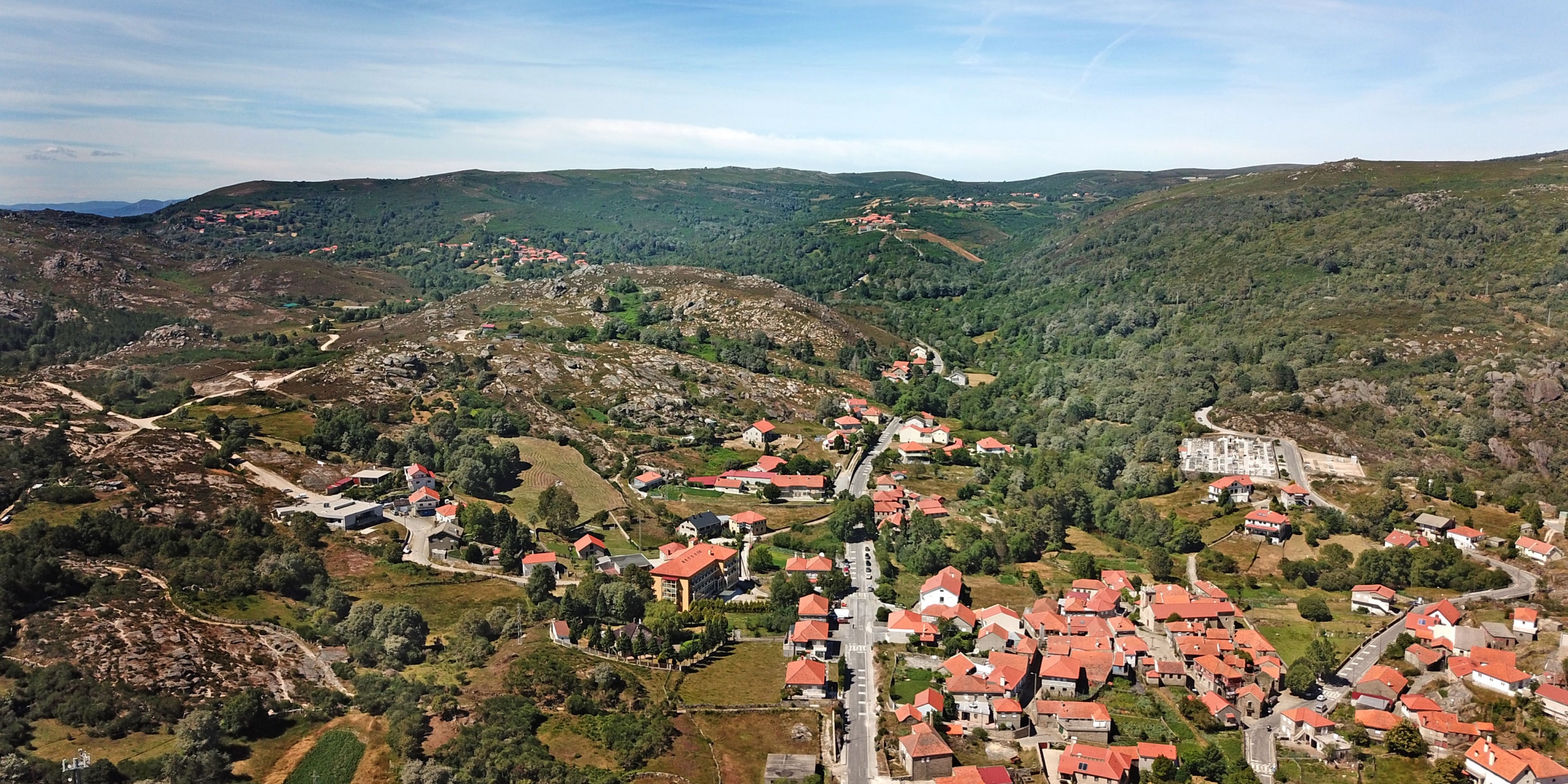 VILA DE CASTRO LABOREIRO
